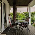 Ivy Lalzi Bay House 度假居
