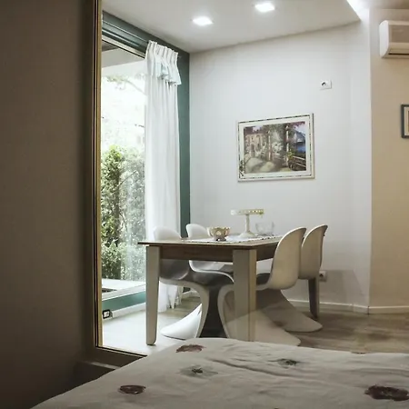Ivy Lalzi Bay House 펜션 Durrës