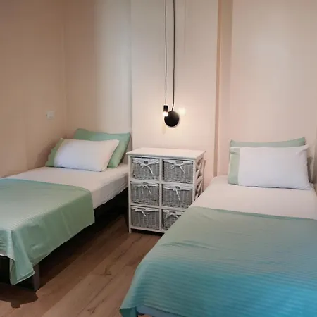 Vakantiehuis Ivy Lalzi Bay House *