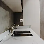 Ivy Lalzi Bay House Dom wakacyjny Durrës